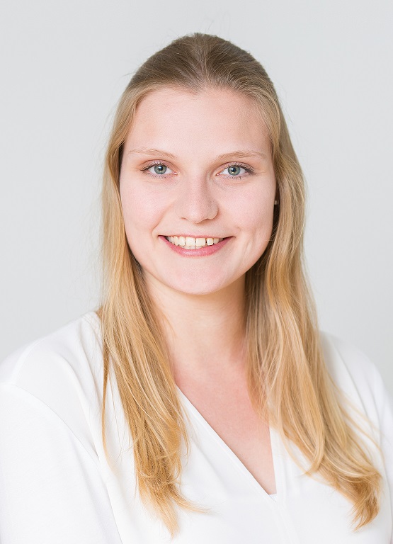 Frau Jana Thesen